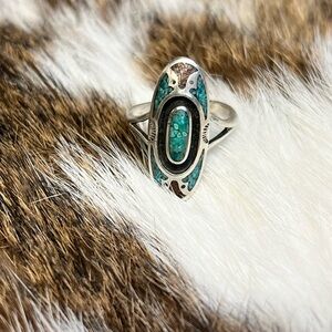 Silver and Turquoise Oval Ring